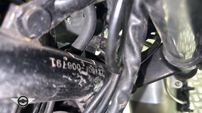 Lot 36 - 1988 KAWASAKI ZX750-FI