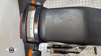 Lot 36 - 1988 KAWASAKI ZX750-FI