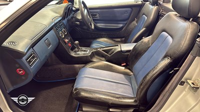 Lot 256 - 1999 MERCEDES SLK 230 KOMPRESSOR AUTO