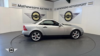 Lot 256 - 1999 MERCEDES SLK 230 KOMPRESSOR AUTO