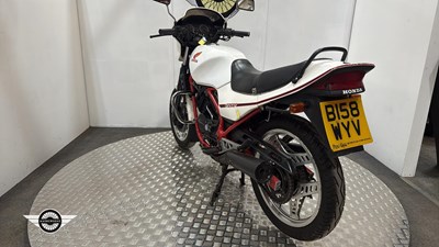 Lot 152 - 1984 HONDA VT250FD