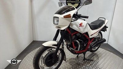Lot 152 - 1984 HONDA VT250FD