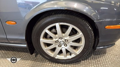 Lot 594 - 2000 JAGUAR S-TYPE V8 AUTO