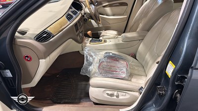 Lot 594 - 2000 JAGUAR S-TYPE V8 AUTO