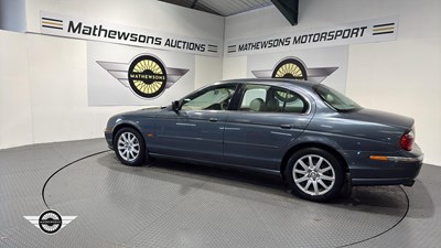 Lot 594 - 2000 JAGUAR S-TYPE V8 AUTO