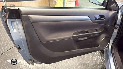 Lot 174 - 2006 VAUXHALL TIGRA TWINPORT