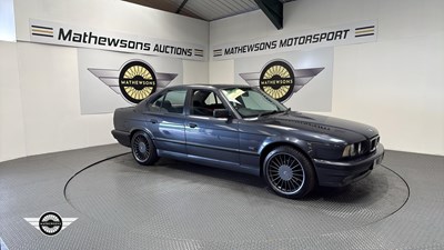 Lot 218 - 1995 BMW 520I SE AUTO