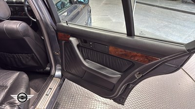Lot 218 - 1995 BMW 520I SE AUTO