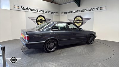 Lot 218 - 1995 BMW 520I SE AUTO