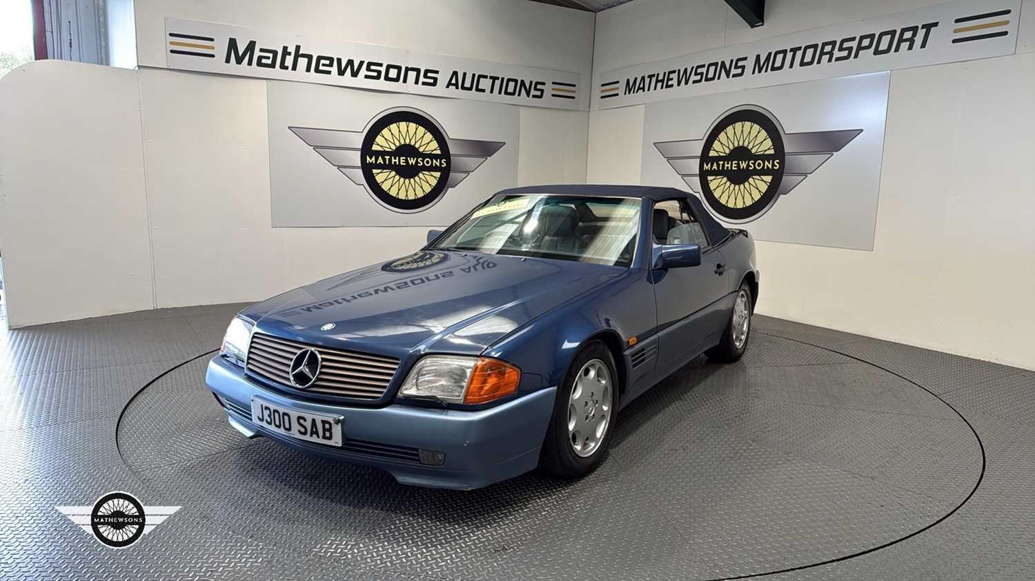 1991 MERCEDES 300SL-24 AUT...