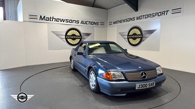 Lot 244 - 1991 MERCEDES 300SL-24 AUTO