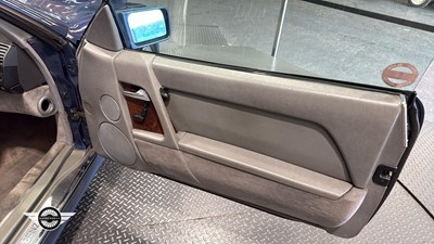 Lot 244 - 1991 MERCEDES 300SL-24 AUTO