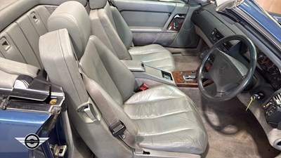 Lot 244 - 1991 MERCEDES 300SL-24 AUTO