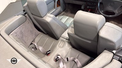 Lot 244 - 1991 MERCEDES 300SL-24 AUTO