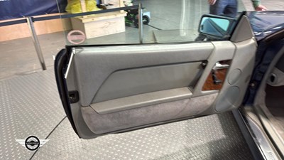 Lot 244 - 1991 MERCEDES 300SL-24 AUTO