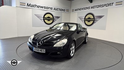 Lot 312 - 2004 MERCEDES SLK 350 AUTO