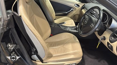 Lot 312 - 2004 MERCEDES SLK 350 AUTO