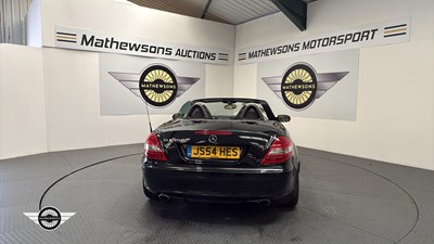 Lot 312 - 2004 MERCEDES SLK 350 AUTO