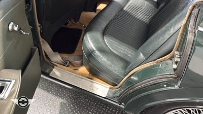 Lot 320 - 1968 DAIMLER