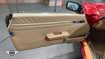 Lot 323 - 1988 MERCEDES 420 SL AUTO