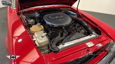 Lot 323 - 1988 MERCEDES 420 SL AUTO