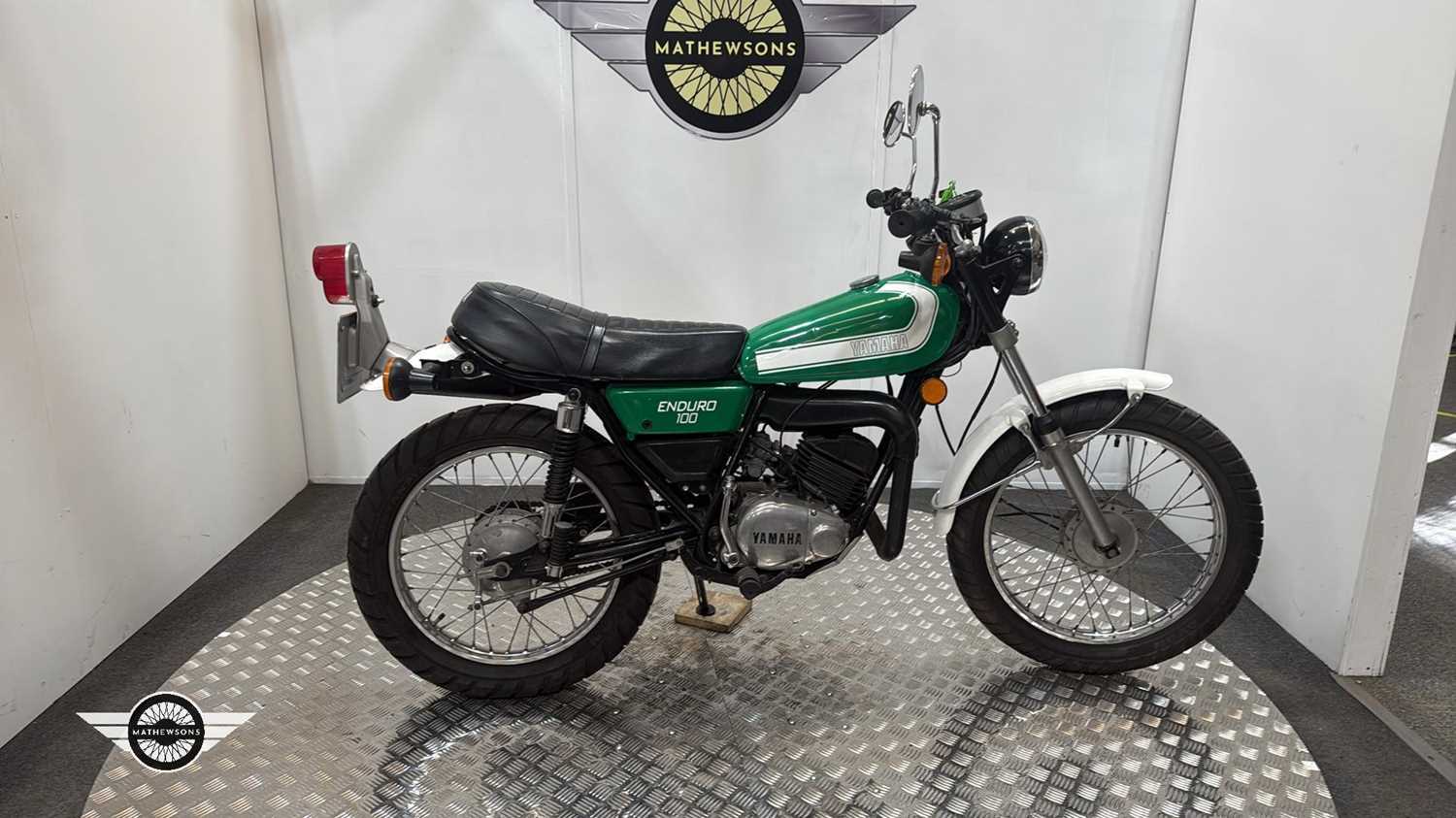 Lot 360 - 1980 YAMAHA DT 100