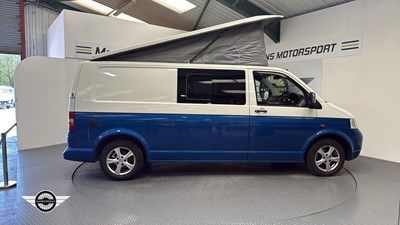 Lot 356 - 2004 VOLKSWAGEN T-SPORTER T30 104 TDI LWB