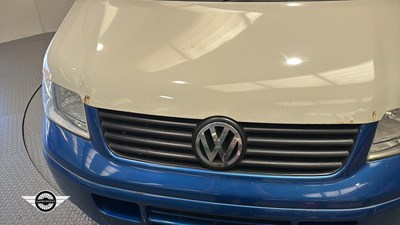 Lot 356 - 2004 VOLKSWAGEN T-SPORTER T30 104 TDI LWB