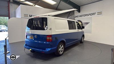 Lot 356 - 2004 VOLKSWAGEN T-SPORTER T30 104 TDI LWB