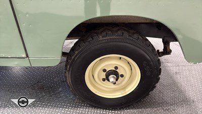 Lot 366 - 1970 LAND ROVER