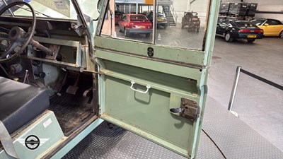 Lot 366 - 1970 LAND ROVER