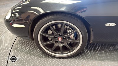 Lot 325 - 2001 JAGUAR XKR AUTO
