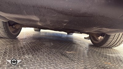 Lot 325 - 2001 JAGUAR XKR AUTO