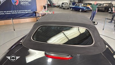 Lot 325 - 2001 JAGUAR XKR AUTO