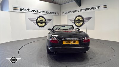 Lot 325 - 2001 JAGUAR XKR AUTO