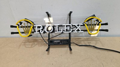 Lot 11 - ROLEX STYLE NEON LIGHT