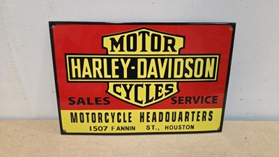 Lot 281 - HARLEY DAVIDSON REPRO ENAMEL SIGN 15" X 10"