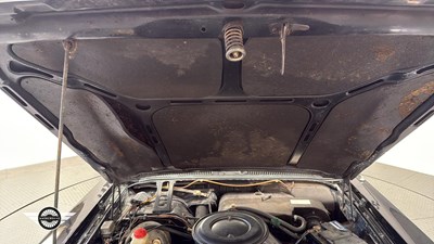 Lot 396 - 1975 FORD GRANADA GHIA
