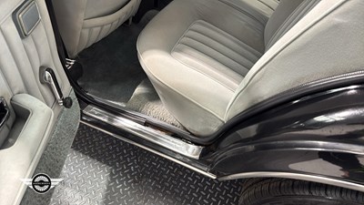 Lot 396 - 1975 FORD GRANADA GHIA
