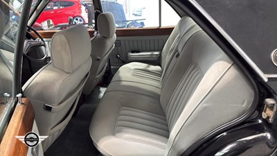 Lot 396 - 1975 FORD GRANADA GHIA
