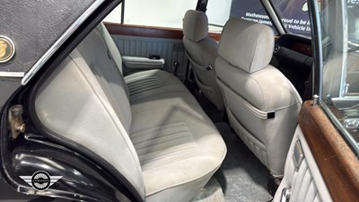 Lot 396 - 1975 FORD GRANADA GHIA