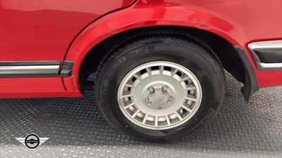 Lot 402 - 1983 FORD GRANADA GHIA X