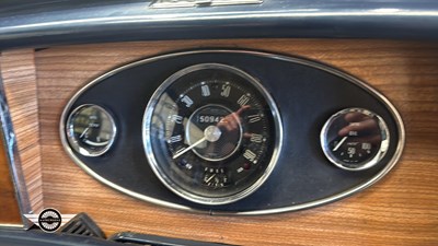 Lot 404 - 1966 MORRIS MINI CLUBMAN