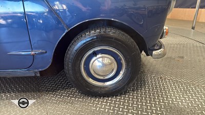 Lot 404 - 1966 MORRIS MINI CLUBMAN