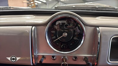 Lot 490 - 1966 MORRIS MINOR 1000