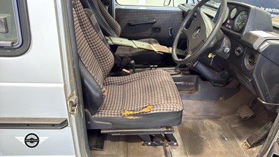 Lot 480 - 1983 MERCEDES 280 GE A2