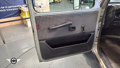 Lot 480 - 1983 MERCEDES 280 GE A2
