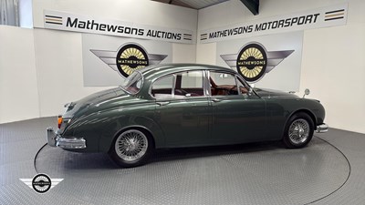 Lot 474 - 1960 JAGUAR MK2 2.4