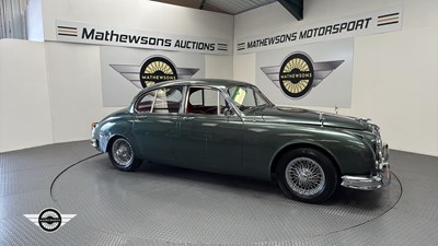 Lot 474 - 1960 JAGUAR MK2 2.4