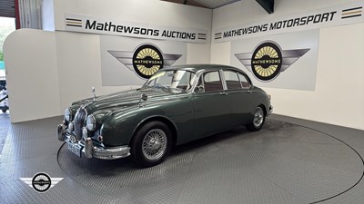 Lot 474 - 1960 JAGUAR MK2 2.4